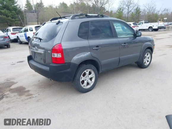 2009 Hyundai Tucson Limited with VIN KM8JN12D39U001608, listed as a IAAI auction lot 42132678 with 182,337 mi miles. Bid and sale history available at carsss.com. Image 4.