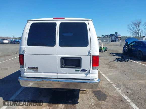 2013 Ford Econoline Passenger XL with VIN 1FBSS3BL0DDB34697, listed as a IAAI auction lot 42056699 with 180,788 mi miles. Bid and sale history available at carsss.com. Image 16.