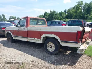 1986 Ford F-150 с VIN 1FTDF15N9GNA61421, выставлен на аукционе IAAI как лот 42527647 с пробегом 49 470 миль миль и . История ставок и продаж доступна на DreamBid. Изображение 3.