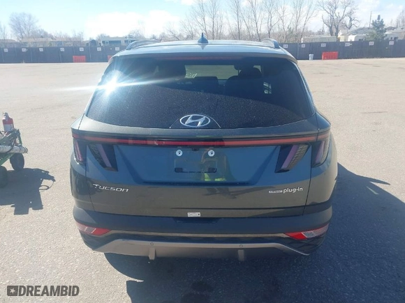 2024 Hyundai Tucson Plug-In Hybrid Limited with VIN KM8JFDD22RU168519, listed as a IAAI auction lot 41826027 with NaN miles. Bid and sale history available at carsss.com. Image 17.