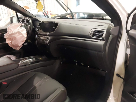 2024 Honda Passport TrailSport with VIN 5FNYF8H62RB011007, listed as a IAAI auction lot 41268349 with Not Provided miles and . Bid and sale history available at DreamBid. Image 5.