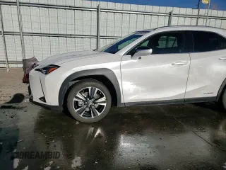 2021 Lexus UX 250h z VIN JTHP9JBH4M2038336, wystawiony jako Copart lot #49616235 z przebiegiem 20 939 mil mil oraz Szkoda całkowita • Salvage title. Historia ofert i sprzedaży dostępna na DreamBid. Obrazek 14.