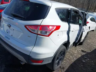2015 Ford Escape SE with VIN 1FMCU0G77FUB55775, listed as a IAAI auction lot 41744893 with 164,178 mi miles and . Bid and sale history available at DreamBid. Image 4.