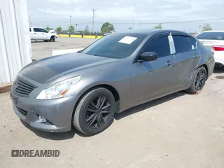 2015 Infiniti Q40 with VIN JN1CV6AP8FM501770, listed as a IAAI auction lot 42111315 with 123,249 mi miles. Bid and sale history available at carsss.com. Image 2.