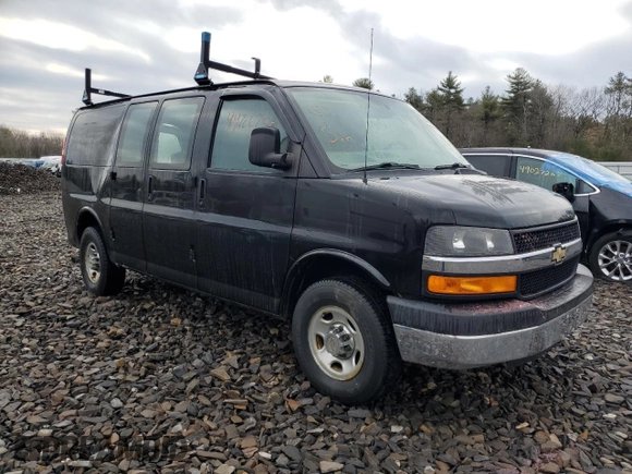 2015 Chevrolet Express Cargo with VIN 1GCWGFCF2F1176687, listed as a Copart auction lot 44706785 with 131,216 mi miles and Salvage title. Bid and sale history available at DreamBid. Image 4.