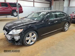2011 Lexus LS 460 z VIN JTHBL5EF8B5106422, wystawiony jako Copart lot #52498925 z przebiegiem 119 072 mil mil oraz Szkody całkowita. Historia ofert i sprzedaży dostępna na DreamBid. Obrazek 1.