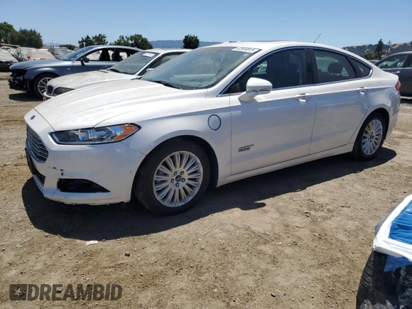 2014 Ford Fusion Titanium with VIN 3FA6P0SU8ER136802, listed as a Copart auction lot 62599815 with 144,799 mi miles and Salvage title. Bid and sale history available at DreamBid. Image 1.