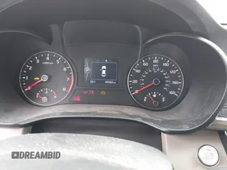 2018 Kia Optima EX z VIN 5XXGU4L39JG237859, wystawiony jako IAAI lot #42050417 z przebiegiem 89 066 mil mil oraz . Historia ofert i sprzedaży dostępna na DreamBid. Obrazek 7.
