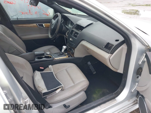 2008 Mercedes-Benz C 350 Sport with VIN WDDGF56XX8R020414, listed as a IAAI auction lot 42301129 with Not provided miles and . Bid and sale history available at DreamBid. Image 5.