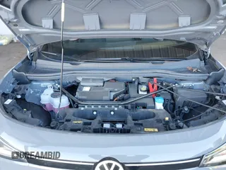 2023 Volkswagen ID.4 S z VIN 1V25MPE84PC055981, wystawiony jako IAAI lot #41670418 z przebiegiem 15 634 mil mil oraz . Historia ofert i sprzedaży dostępna na DreamBid. Obrazek 10.