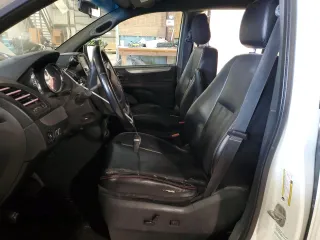 2011 Dodge Grand Caravan R/T with VIN 2D4RN7DG4BR765667, listed as a Copart auction lot 84329264 with 249,191 mi miles and Clean Title. Bid and sale history available at DreamBid. Image 7.