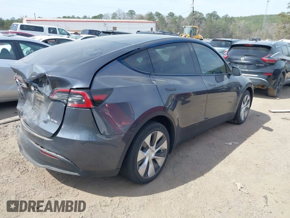 2022 Tesla Model Y Long Range z VIN 7SAYGDEE2NF447998, wystawiony jako IAAI lot #41704968 z przebiegiem 34 088 mil mil oraz . Historia ofert i sprzedaży dostępna na DreamBid. Obrazek 4.