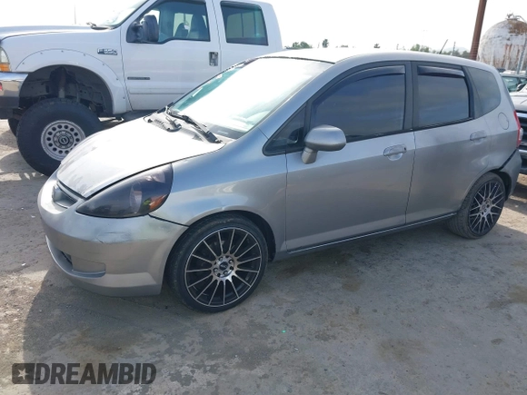 2008 Honda Fit with VIN JHMGD38468S028959, listed as a IAAI auction lot 42042292 with 226,247 mi miles. Bid and sale history available at carsss.com. Image 18.