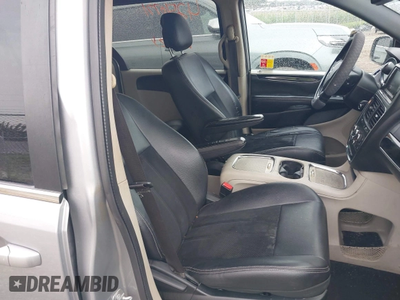 2018 Dodge Grand Caravan SXT z VIN 2C4RDGCG7JR301434, wystawiony jako IAAI lot #42510771 z przebiegiem 270 524 mil mil oraz . Historia ofert i sprzedaży dostępna na DreamBid. Obrazek 5.