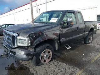 2006 Ford F-250 XL z VIN 1FTSX21PX6EA95609, wystawiony jako IAAI lot #40784632 z przebiegiem 248 193 mil mil oraz . Historia ofert i sprzedaży dostępna na DreamBid. Obrazek 17.
