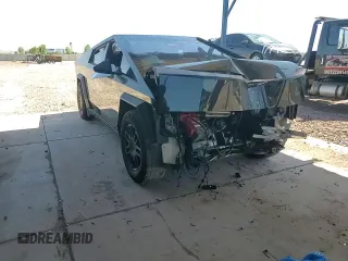 2024 Tesla Cybertruck Cyberbeast z VIN 7G2CEHEE0RA030822, wystawiony jako Copart lot #57177875 z przebiegiem 14 625 mil mil oraz Szkody całkowita. Historia ofert i sprzedaży dostępna na DreamBid. Obrazek 14.