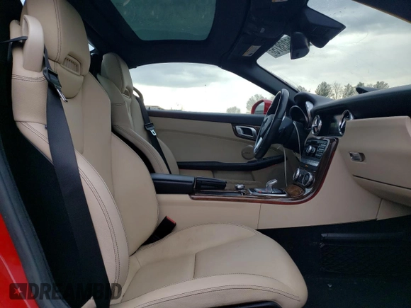 2016 Mercedes-Benz SLK 300 z VIN WDDPK3JAXGF125117, wystawiony jako Copart lot #43603875 z przebiegiem 100 376 mil mil oraz Szkoda całkowita • Salvage title. Historia ofert i sprzedaży dostępna na DreamBid. Obrazek 11.