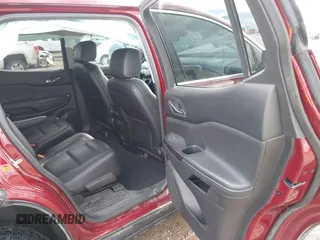 2018 GMC Acadia SLT with VIN 1GKKNULS8JZ226688, listed as a IAAI auction lot 41733716 with 67,254 mi miles and . Bid and sale history available at DreamBid. Image 8.