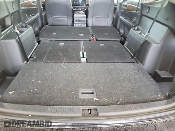 2024 Volkswagen Atlas SE with VIN 1V2HR2CA7RC555188, listed as a IAAI auction lot 42791847 with 29,357 mi miles and . Bid and sale history available at DreamBid. Image 18.