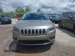 2020 Jeep Cherokee Latitude Plus with VIN 1C4PJMLB1LD569548, listed as a IAAI auction lot 42330117 with 37,897 mi miles and . Bid and sale history available at DreamBid. Image 12.