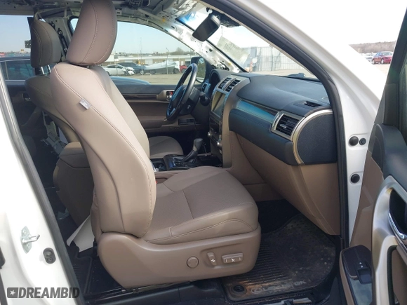 2020 Lexus GX with VIN JTJAM7BX9L5256329, listed as a IAAI auction lot 41752935 with 84,822 mi miles. Bid and sale history available at carsss.com. Image 5.