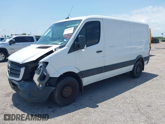 2017 Mercedes-Benz Sprinter Cargo Worker with VIN WD3PE7CD7HP561915, listed as a IAAI auction lot 41915896 with Not Provided miles. Bid and sale history available at carsss.com. Image 17.
