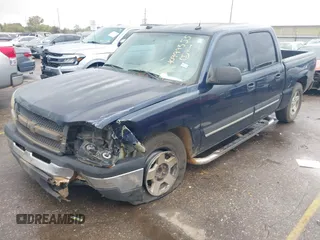 2005 Chevrolet Silverado 1500 LS z VIN 2GCEC13T151397500, wystawiony jako IAAI lot #40999355 z przebiegiem 302 934 mil mil oraz . Historia ofert i sprzedaży dostępna na DreamBid. Obrazek 2.