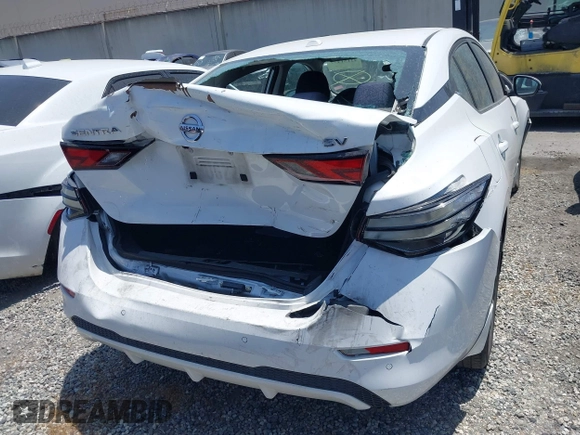 2020 Nissan Sentra SV z VIN 3N1AB8CV6LY217702, wystawiony jako IAAI lot #42151477 z przebiegiem 45 109 mil mil oraz . Historia ofert i sprzedaży dostępna na DreamBid. Obrazek 17.