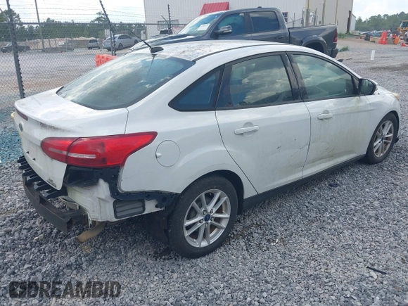 2015 Ford Focus SE с VIN 1FADP3F23FL203050, выставлен на аукционе IAAI как лот 42503466 с пробегом 117 908 миль миль и . История ставок и продаж доступна на DreamBid. Изображение 4.