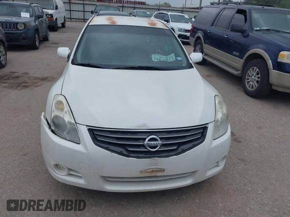 2011 Nissan Altima 2.5 S with VIN 1N4AL2AP3BN422729, listed as a IAAI auction lot 41920896 with 183,131 mi miles. Bid and sale history available at carsss.com. Image 6.