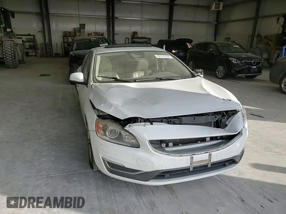 2015 Volvo S60 T5 Platinum with VIN YV1612TM8F2352980, listed as a Copart auction lot 82701654 with 0 mi miles and Salvage Title. Bid and sale history available at carsss.com. Image 11.