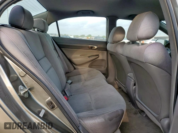 2008 Honda Civic LX z VIN 2HGFA16518H352254, wystawiony jako Copart lot #57336395 z przebiegiem 111 023 mil mil oraz Szkoda całkowita • Salvage title. Historia ofert i sprzedaży dostępna na DreamBid. Obrazek 10.