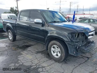 2005 Toyota Tundra SR5 with VIN 5TBET34185S475717, listed as a IAAI auction lot 41755564 with 237,629 mi miles. Bid and sale history available at carsss.com. Image 1.