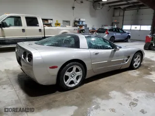 1998 Chevrolet Corvette with VIN 1G1YY22G7W5123221, listed as a Copart auction lot 48003225 with 159,173 mi miles and Clean Title. Bid and sale history available at carsss.com. Image 3.