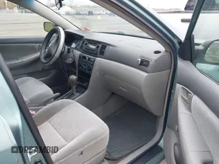 2007 Toyota Corolla CE with VIN 2T1BR32E07C722674, listed as a IAAI auction lot 42044075 with 171,652 mi miles and . Bid and sale history available at carsss.com. Image 5.