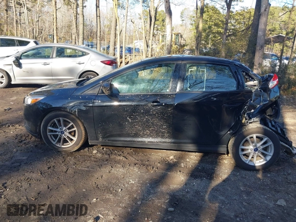 2018 Ford Focus SE with VIN 1FADP3F20JL218002, listed as a IAAI auction lot 41636952 with 90,059 mi miles and . Bid and sale history available at carsss.com. Image 15.