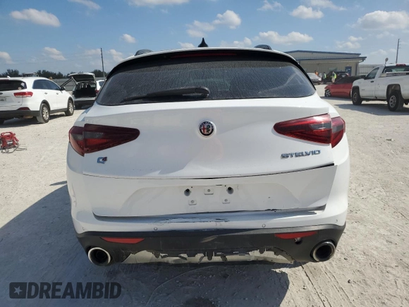 2019 Alfa Romeo Stelvio Ti Sport z VIN ZASPAKBN4K7C50293, wystawiony jako Copart lot #43664025 z przebiegiem 49 382 mil mil oraz Nie do naprawy • Non repairable. Historia ofert i sprzedaży dostępna na DreamBid. Obrazek 6.