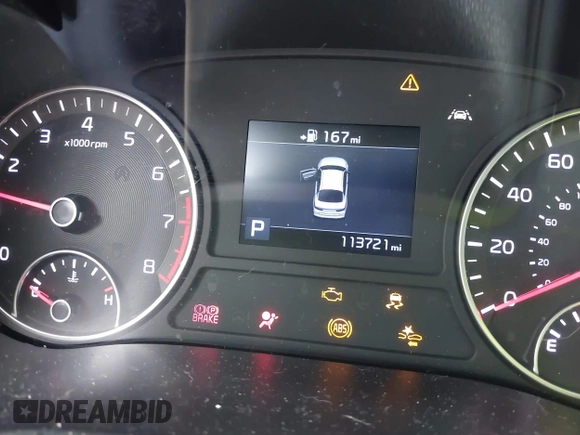 2019 Kia Optima LX with VIN 5XXGT4L30KG300576, listed as a IAAI auction lot 40753034 with 113,721 mi miles. Bid and sale history available at carsss.com. Image 7.