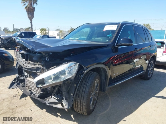 2017 BMW X5 sDrive35i with VIN 5UXKR2C5XH0U17833, listed as a IAAI auction lot 41856074 with 115,666 mi miles. Bid and sale history available at carsss.com. Image 18.