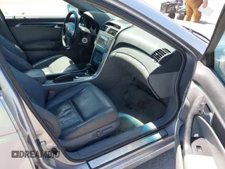 2004 Acura TL with VIN 19UUA66254A008302, listed as a IAAI auction lot 41997802 with 208,612 mi miles. Bid and sale history available at carsss.com. Image 5.