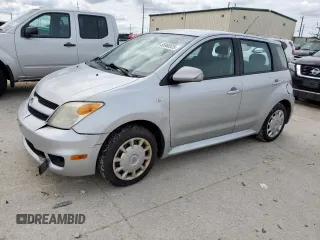 2006 Scion xA z VIN JTKKT624465008142, wystawiony jako Copart lot #55960525 z przebiegiem 80 650 mil mil oraz Szkody całkowita. Historia ofert i sprzedaży dostępna na DreamBid. Obrazek 1.