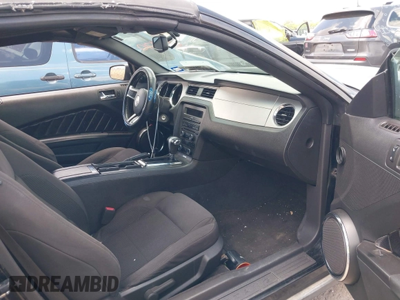 2010 Ford Mustang V6 with VIN 1ZVBP8EN7A5127918, listed as a IAAI auction lot 42228710 with 174,771 mi miles and . Bid and sale history available at DreamBid. Image 5.