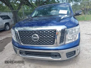 2018 Nissan Titan SV z VIN 1N6AA1E61JN500822, wystawiony jako IAAI lot #42339293 z przebiegiem 152 573 mil mil oraz . Historia ofert i sprzedaży dostępna na DreamBid. Obrazek 12.