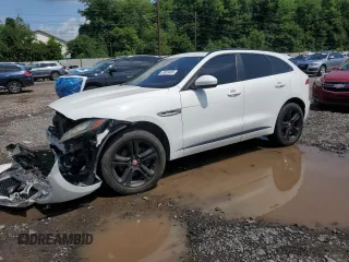 2019 Jaguar F-Pace 30t R-Sport z VIN SADCL2GX6KA396147, wystawiony jako Copart lot #63683465 z przebiegiem 127 613 mil mil oraz Szkoda całkowita • Salvage title. Historia ofert i sprzedaży dostępna na DreamBid. Obrazek 1.