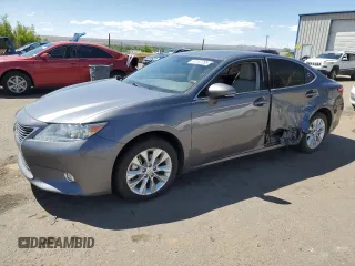 2015 Lexus ES 300h z VIN JTHBW1GG2F2095625, wystawiony jako Copart lot #57157705 z przebiegiem 133 270 mil mil oraz Szkoda całkowita • Salvage title. Historia ofert i sprzedaży dostępna na DreamBid. Obrazek 1.