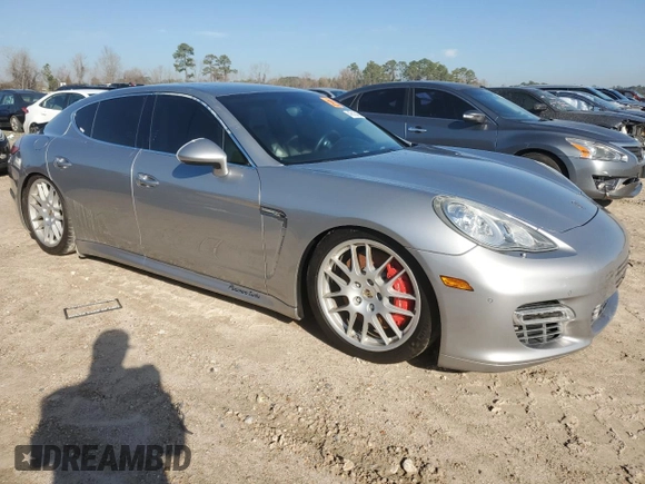 2010 Porsche Panamera Turbo z VIN WP0AC2A75AL090720, wystawiony jako Copart lot #47013455 z przebiegiem 41 164 mil mil oraz Nie do naprawy • Non repairable. Historia ofert i sprzedaży dostępna na DreamBid. Obrazek 4.