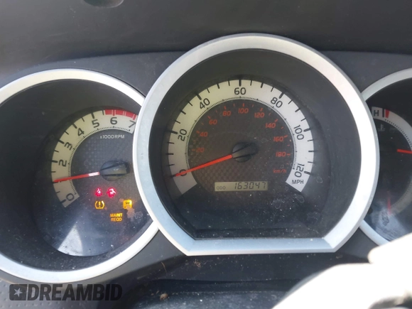 2014 Toyota Tacoma with VIN 5TFUX4EN7EX027719, listed as a IAAI auction lot 41922936 with 163,047 mi miles and . Bid and sale history available at DreamBid. Image 15.