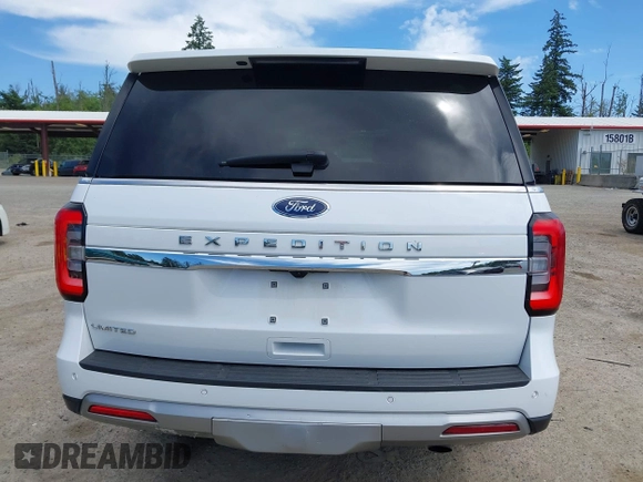 2024 Ford Expedition Limited с VIN 1FMJU2A88REA35566, выставлен на аукционе IAAI как лот 42478954 с пробегом 31 932 миль миль и . История ставок и продаж доступна на DreamBid. Изображение 16.