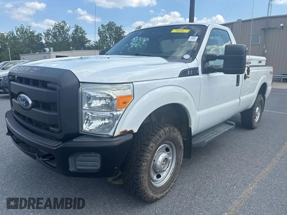 2011 Ford F-250 XL z VIN 1FTBF2B60BED05475, wystawiony jako IAAI lot #42841801 z przebiegiem 116 504 mil mil oraz . Historia ofert i sprzedaży dostępna na DreamBid. Obrazek 34.