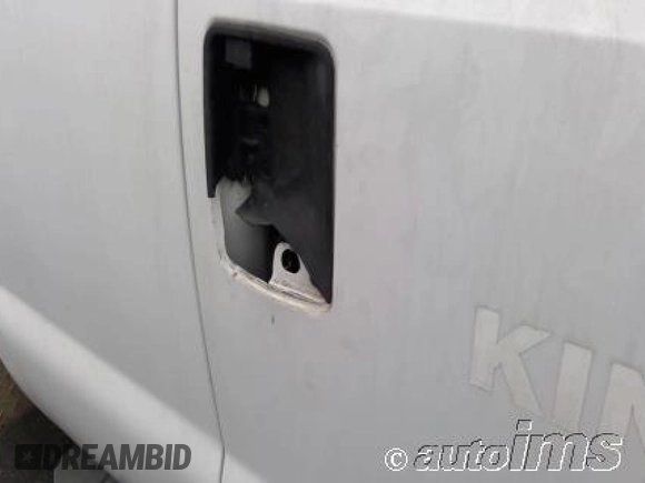 2006 Ford F-250 z VIN 1FDSX215X6ED85987, wystawiony jako IAAI lot #42764950 z przebiegiem 185 352 mil mil oraz . Historia ofert i sprzedaży dostępna na DreamBid. Obrazek 14.